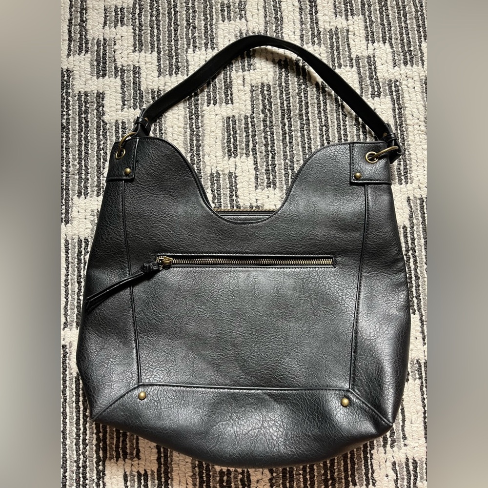 *Stylish Black Leather Hobo Bag